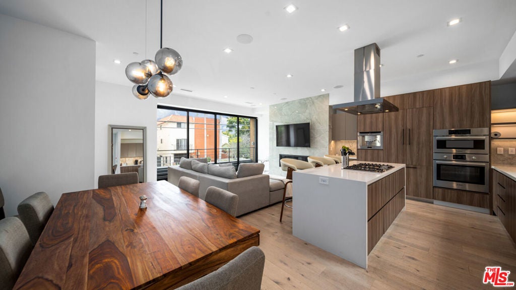 Photo of Listing #26640107