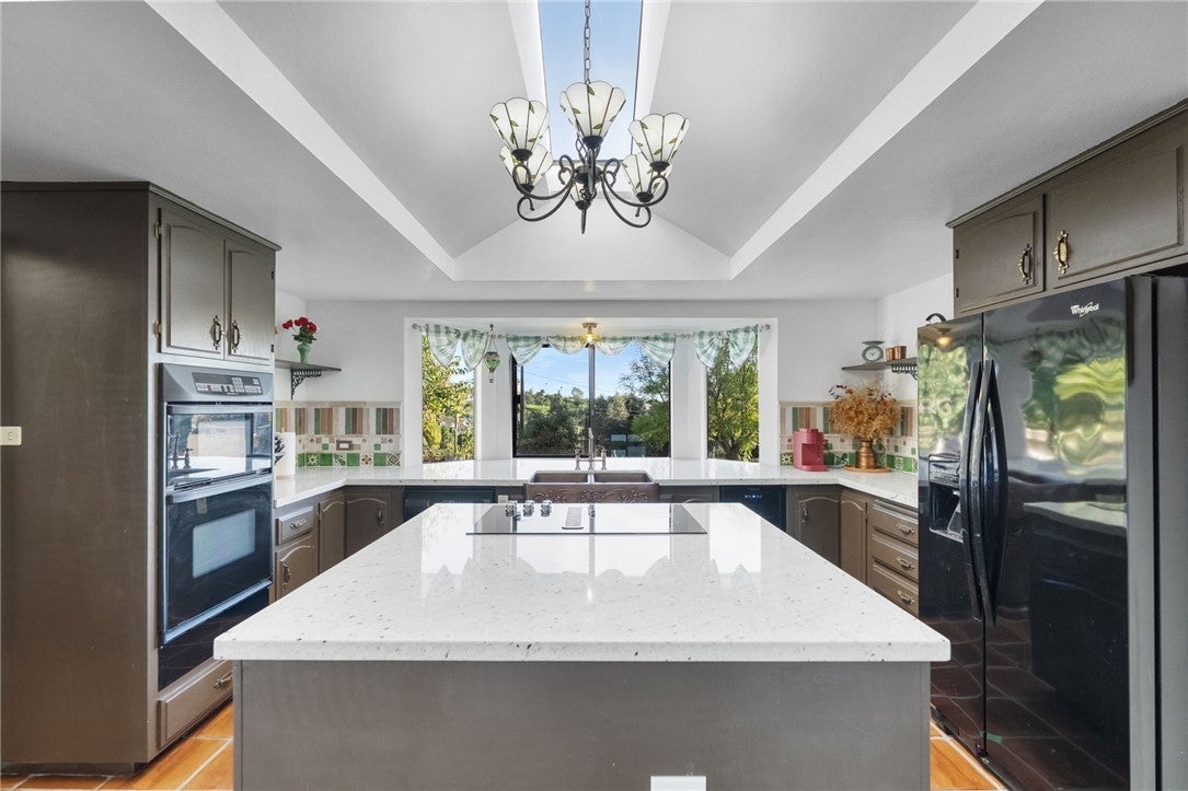 Photo of Listing #SW26007543