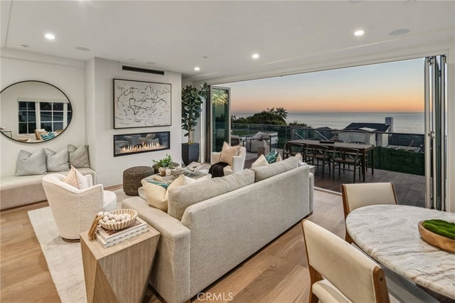 1373 N Coast Highway, Laguna Beach.