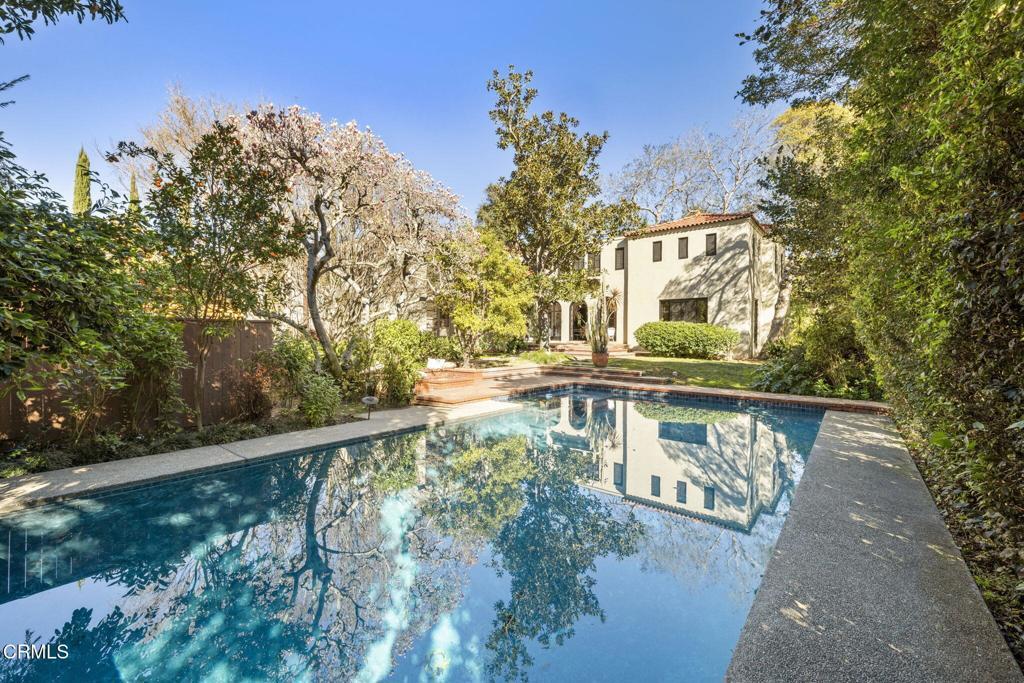 Photo of Listing #P1-25510