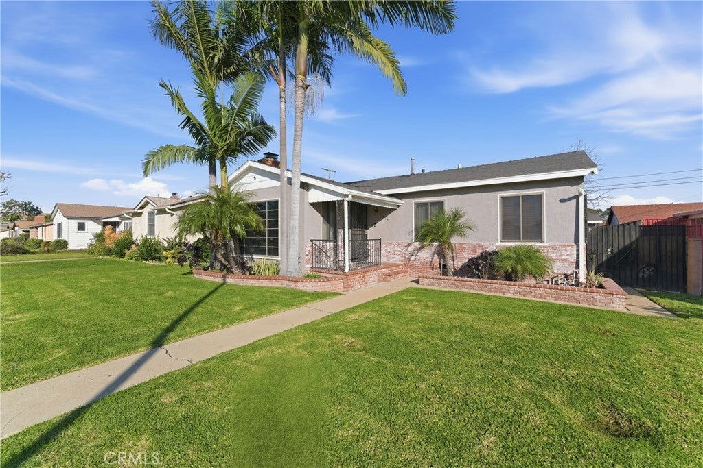 Photo of Listing #DW26013802