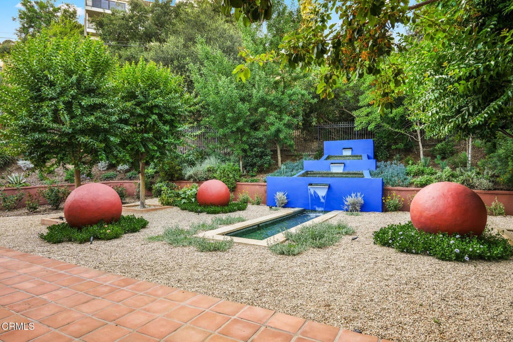 Photo of Listing #P1-25521