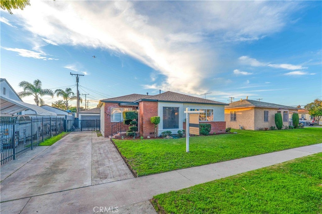 Photo of Listing #DW26014107