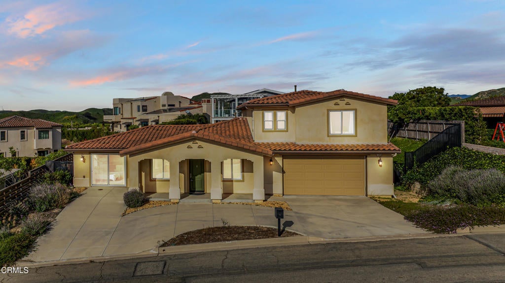 Photo of Listing #V1-34220