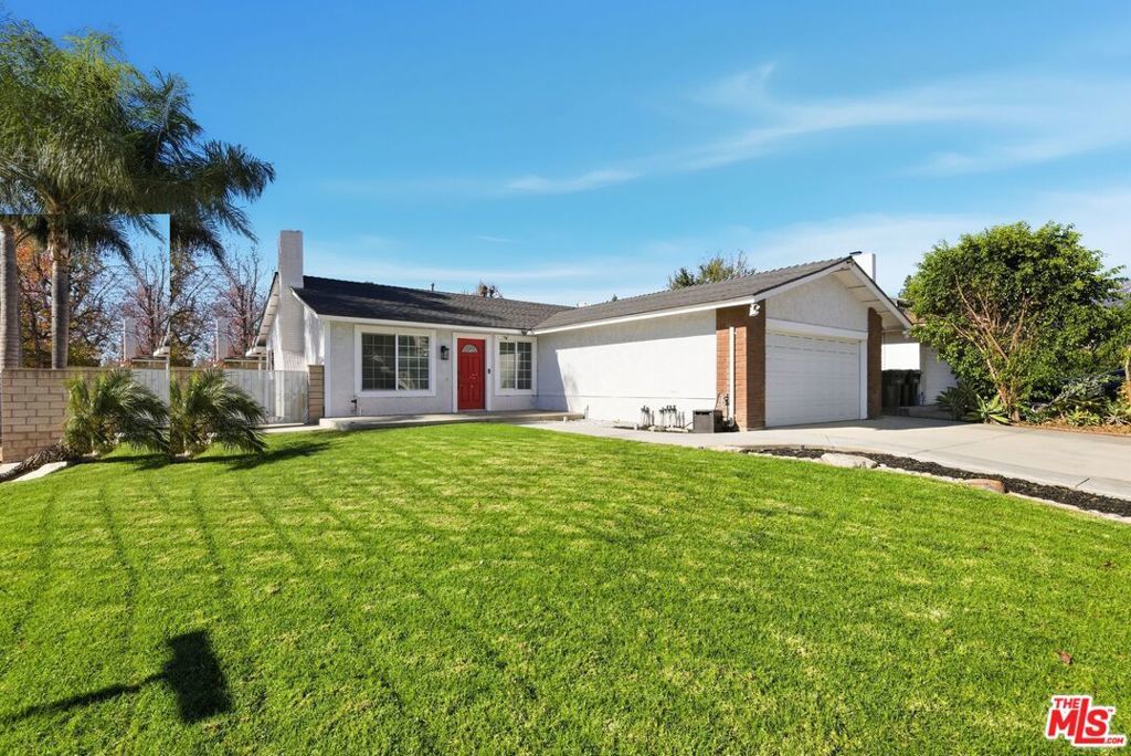 Photo of Listing #26640905