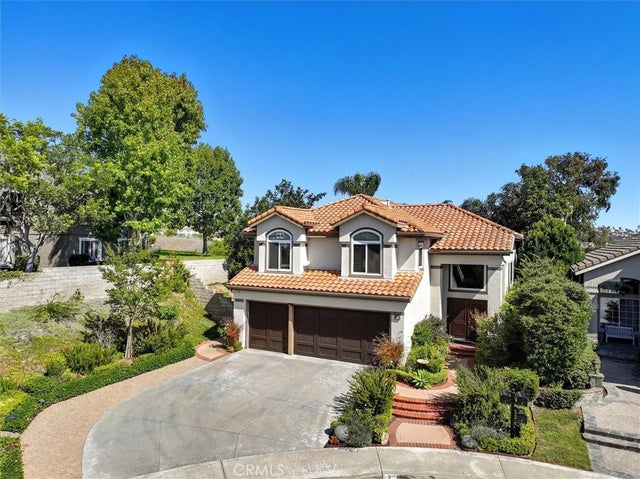 2 High Bluff, Laguna Niguel