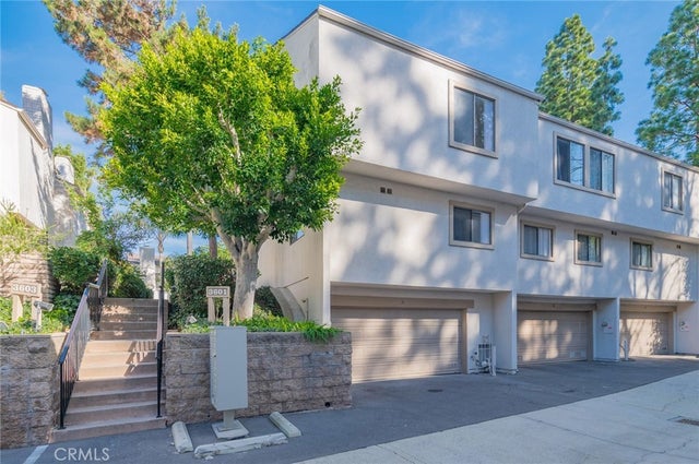 3601 W Fox Ridge Lane A, Rolling Hills Estates.