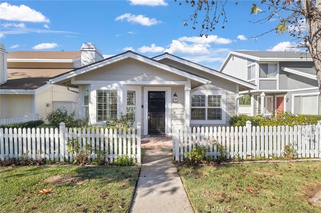 7 Spring Buck, Irvine