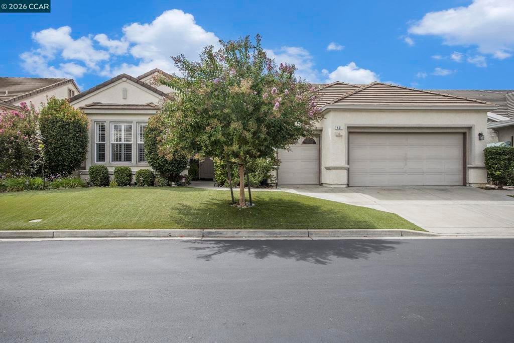 Photo of Listing #41121493