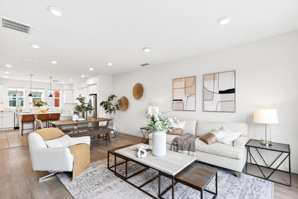 Photo of Listing #ML82031921