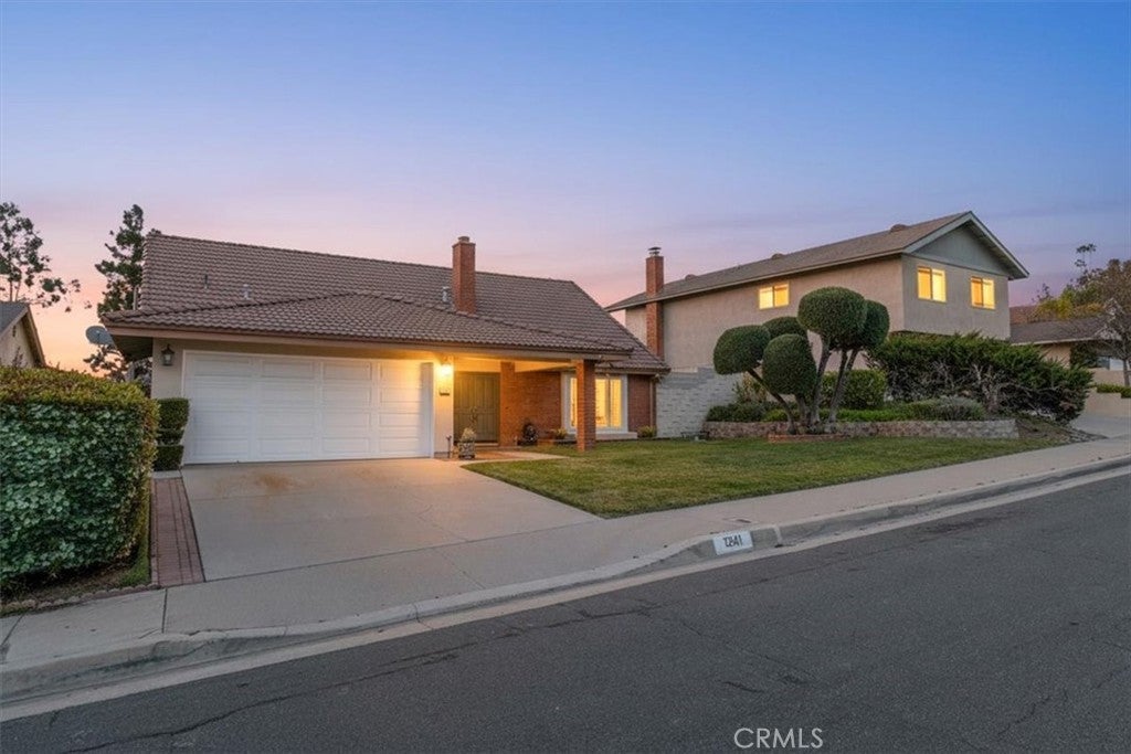 Photo of Listing #TR26006640