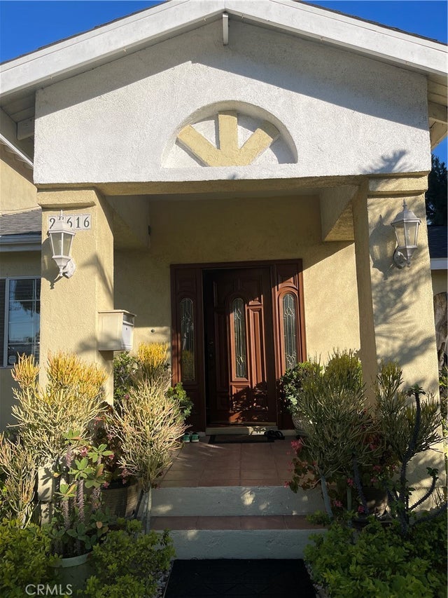 23616 Panama, Carson