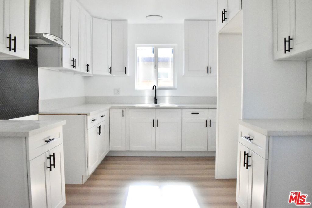 Photo of Listing #26641383