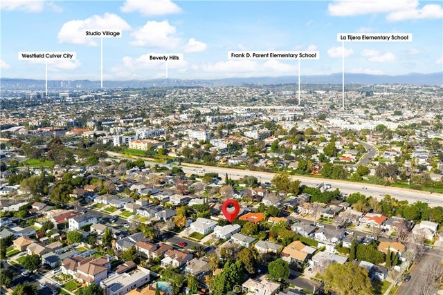 5429 W 76th, Los Angeles