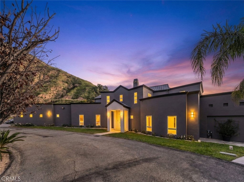 Photo of Listing #PF26014843