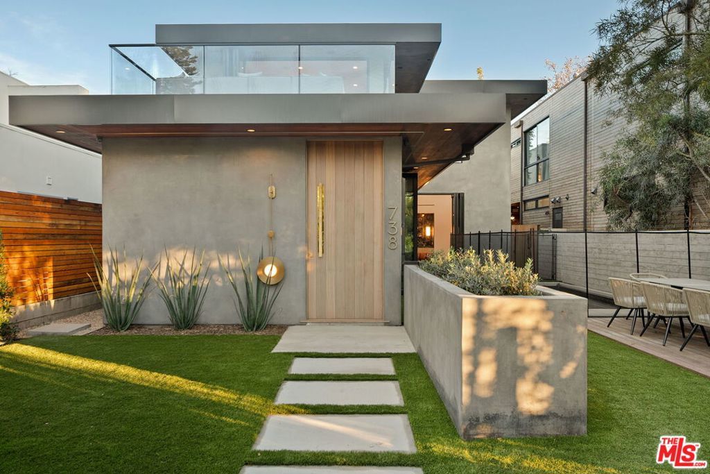 Photo of Listing #26641455