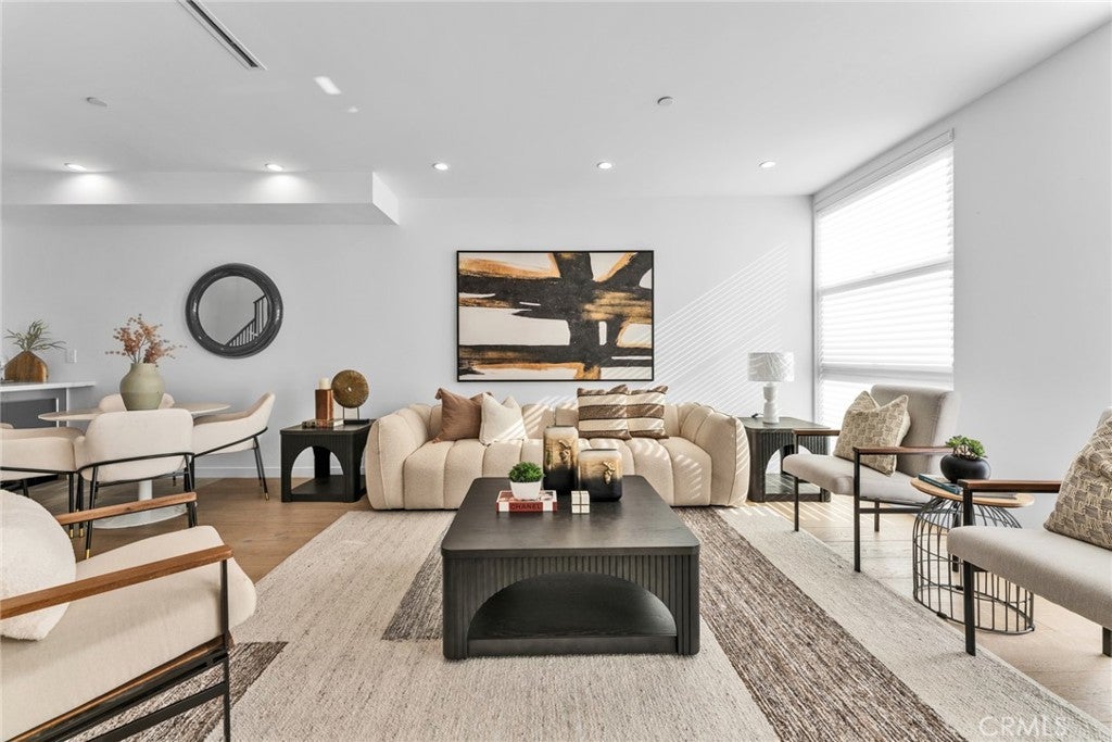 Photo of Listing #TR26014805