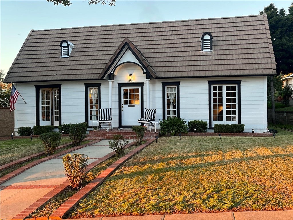 Photo of Listing #PW26014881