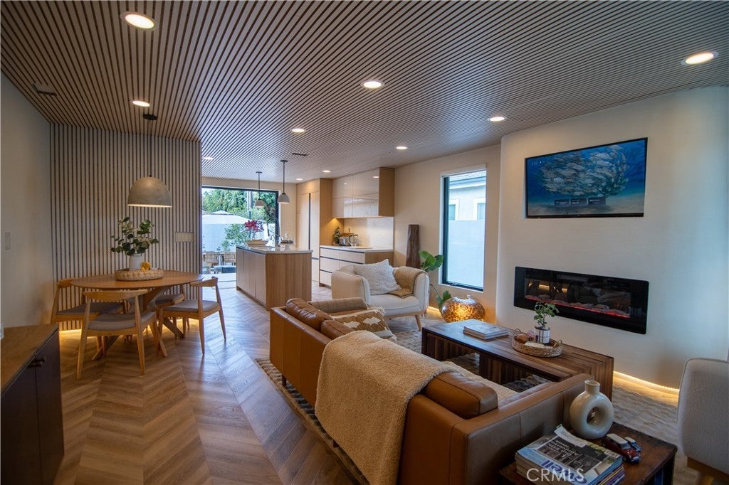 Photo of Listing #PW26015165