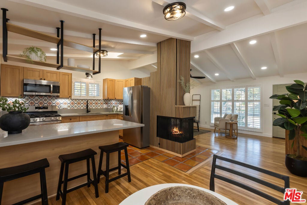 Photo of Listing #26641479