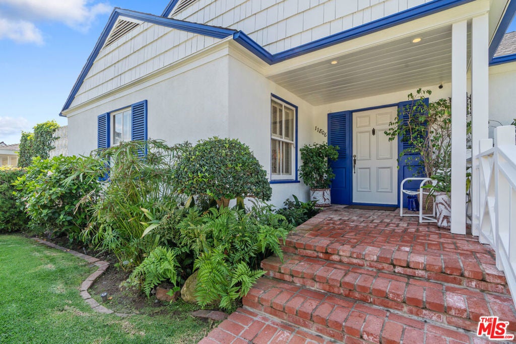 Photo of Listing #26641199