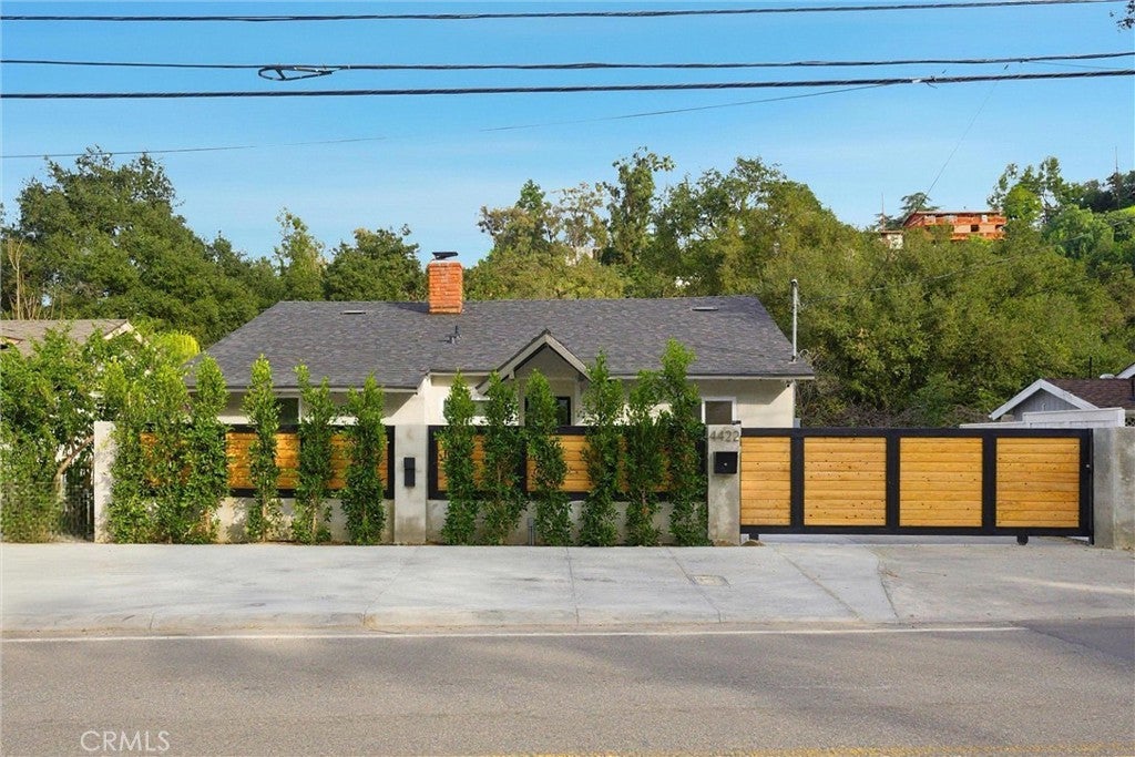 Photo of Listing #SR26015742