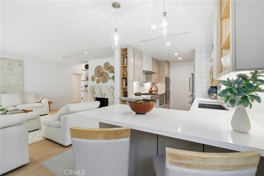 Photo of Listing #SR26015742