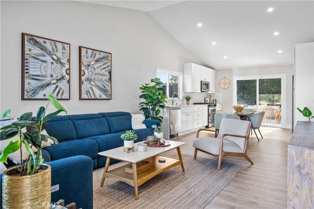 Photo of Listing #OC26015106