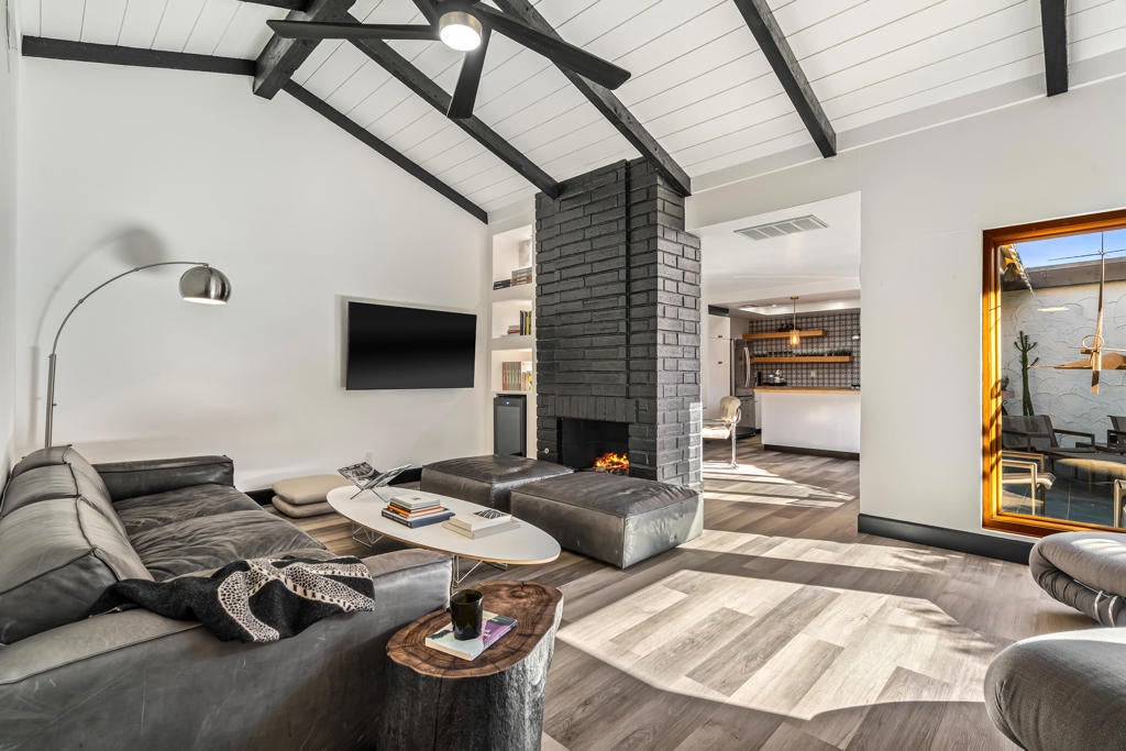 2262 S Linden Way # B, Palm Springs