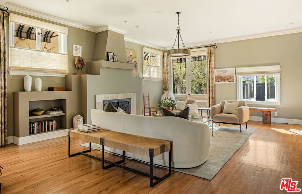 Photo of Listing #26641407