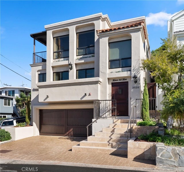 3520 Alma, Manhattan Beach.