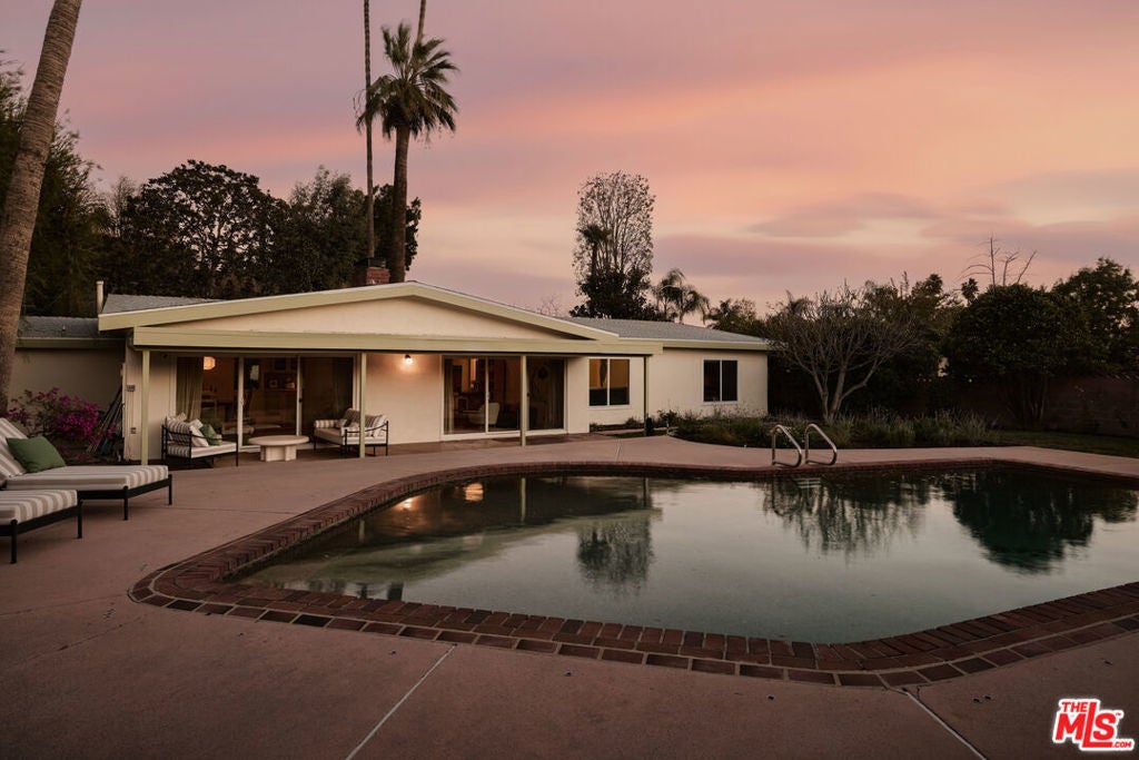 Photo of Listing #26637251