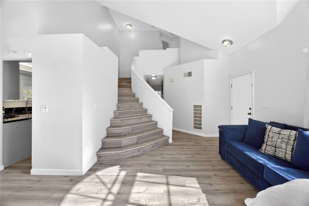 Photo of Listing #RS26016138