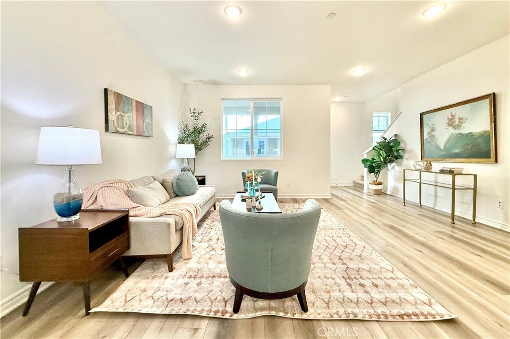 17914 Goodyear, Carson