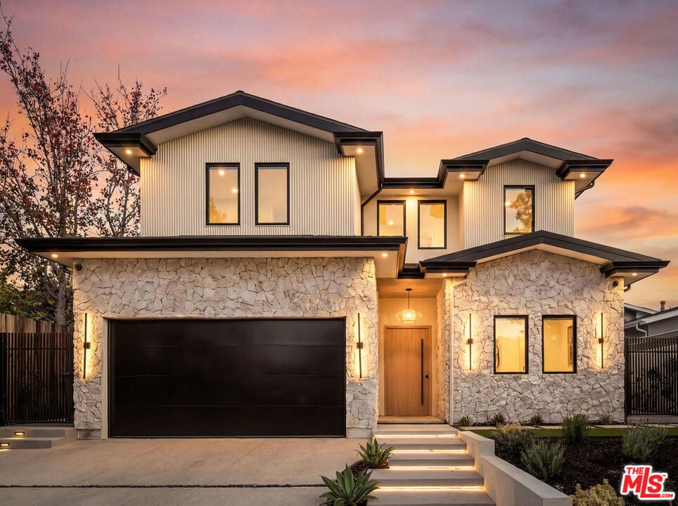 Photo of Listing #26637669