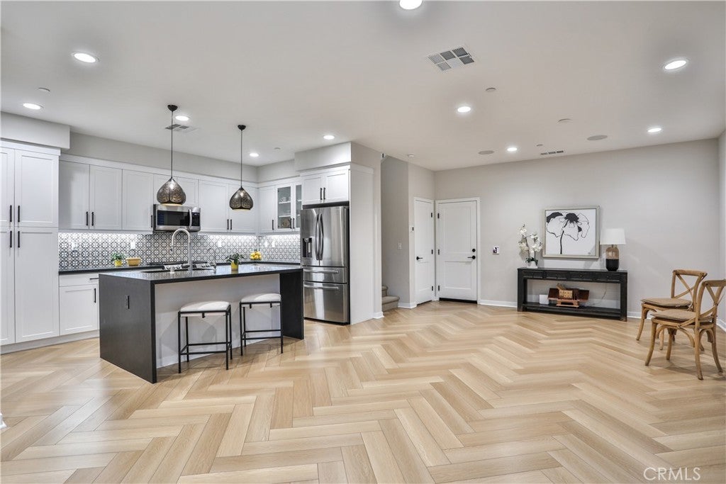 Photo of Listing #CV26011416