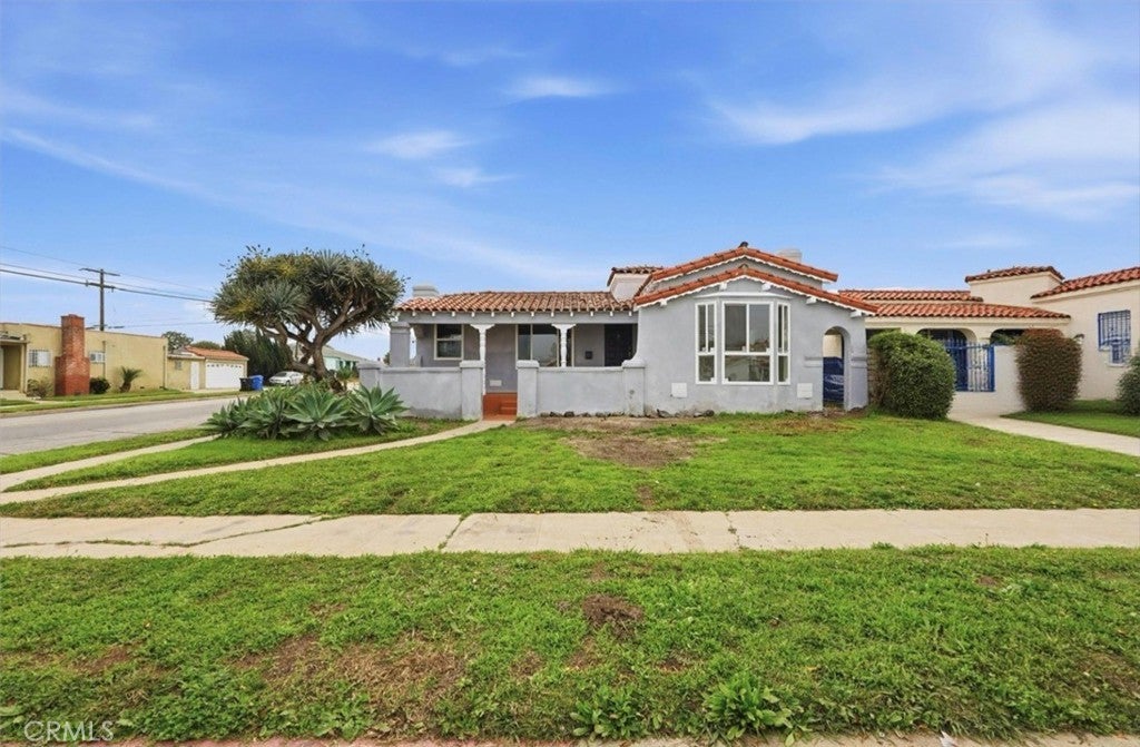 Photo of Listing #DW26016422