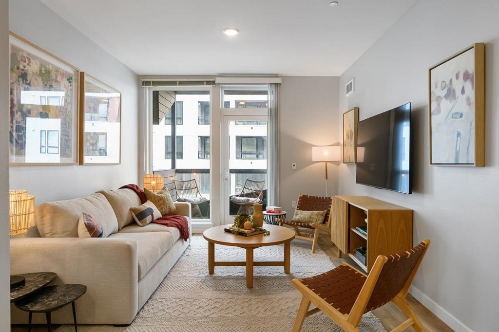 Photo of Listing #41121782