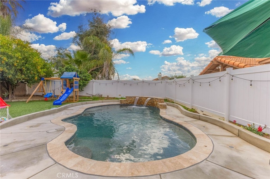 Photo of Listing #SW26015930