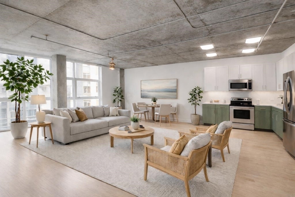 Photo of Listing #41121789