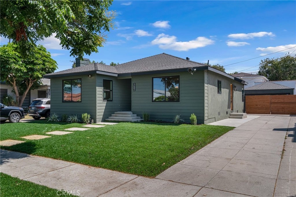 Photo of Listing #DW26016496