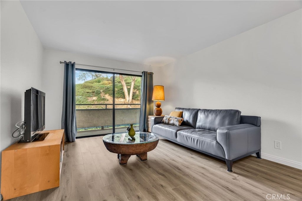 Photo of Listing #PW26016053