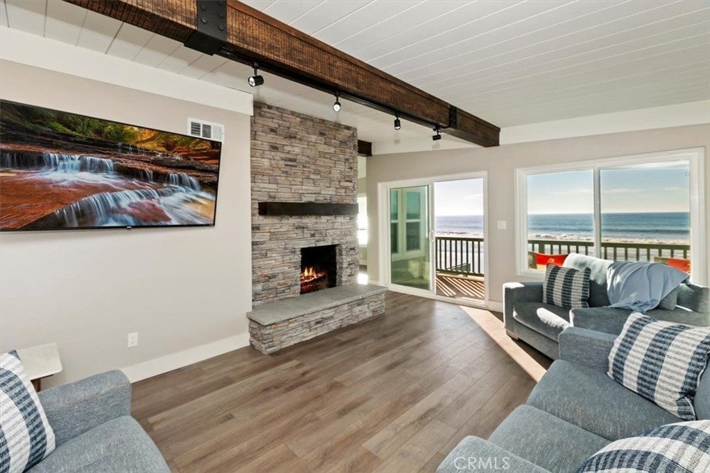 Photo of Listing #SW26015749