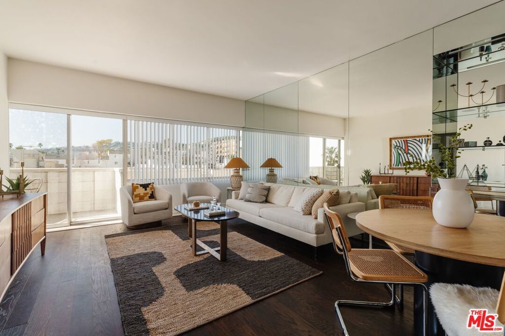 Photo of Listing #26641395