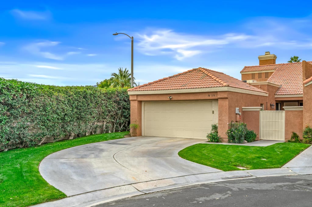 Photo of Listing #219142000DA