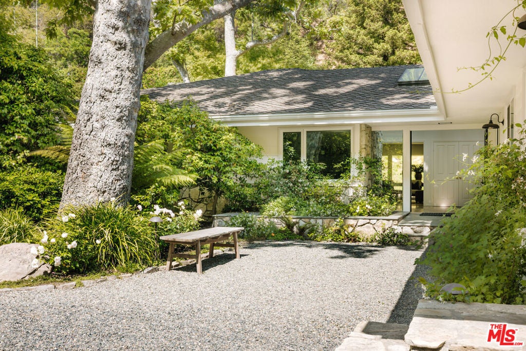 Photo of Listing #26641867