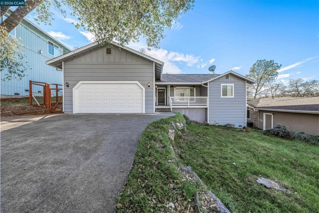 Photo of Listing #41121878