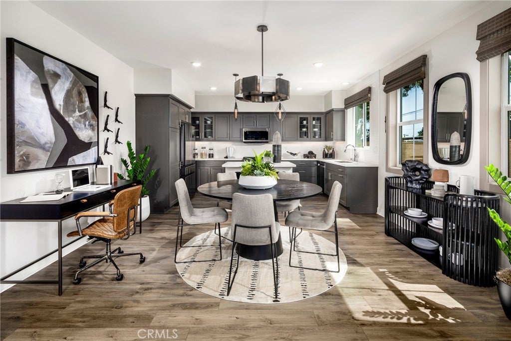 11733 Florence Avenue, Santa Fe Springs