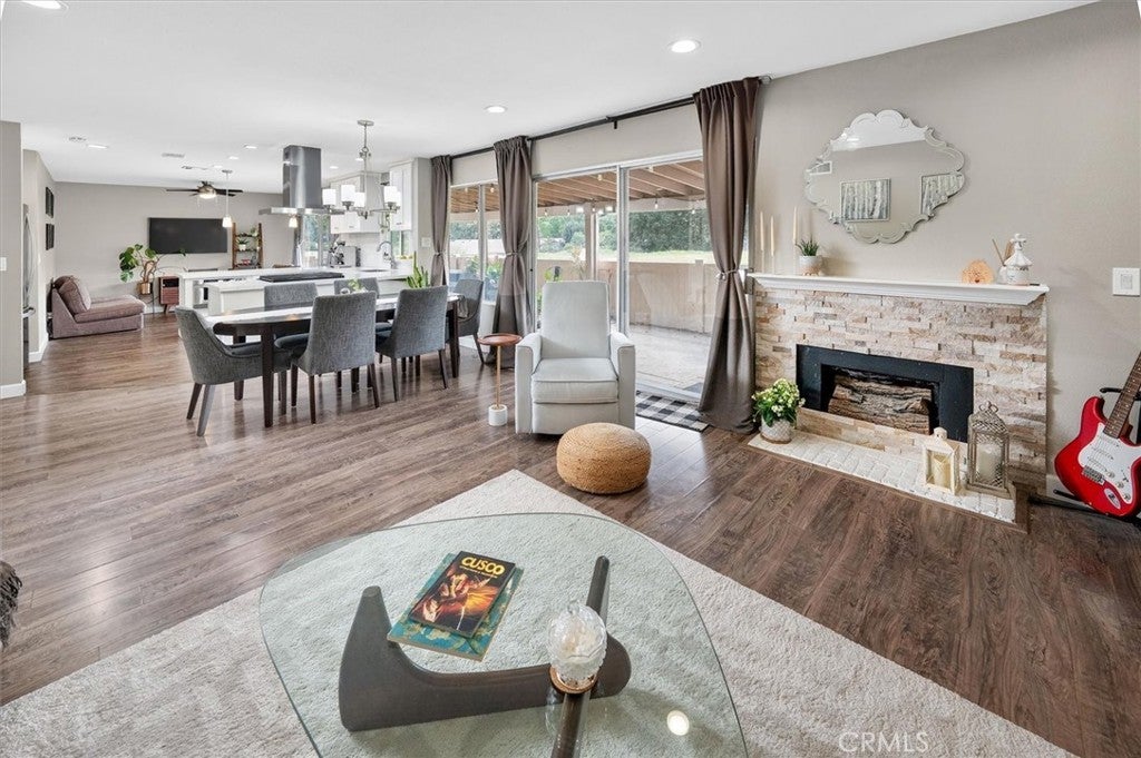 Photo of Listing #SR26017039