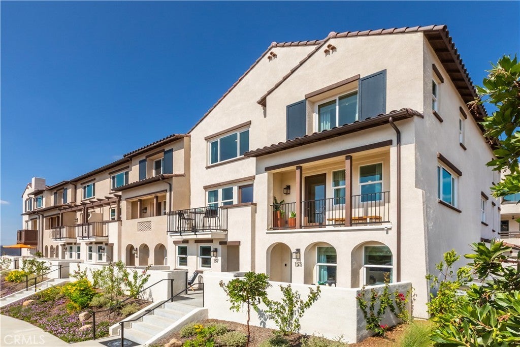 129 Evergreen Lane, Claremont